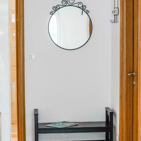 Ponta Apartment *