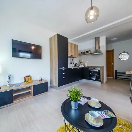 Ponta Apartment *